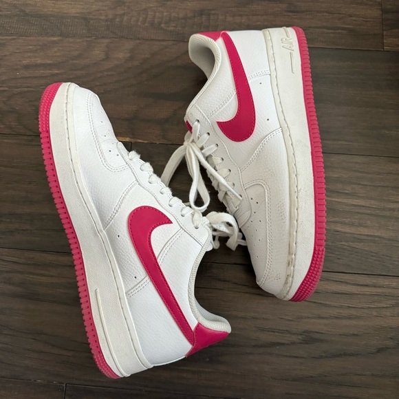 Nike Air Force 1 07 8.5 women’s white wild cherry white - Picture 1 of 7